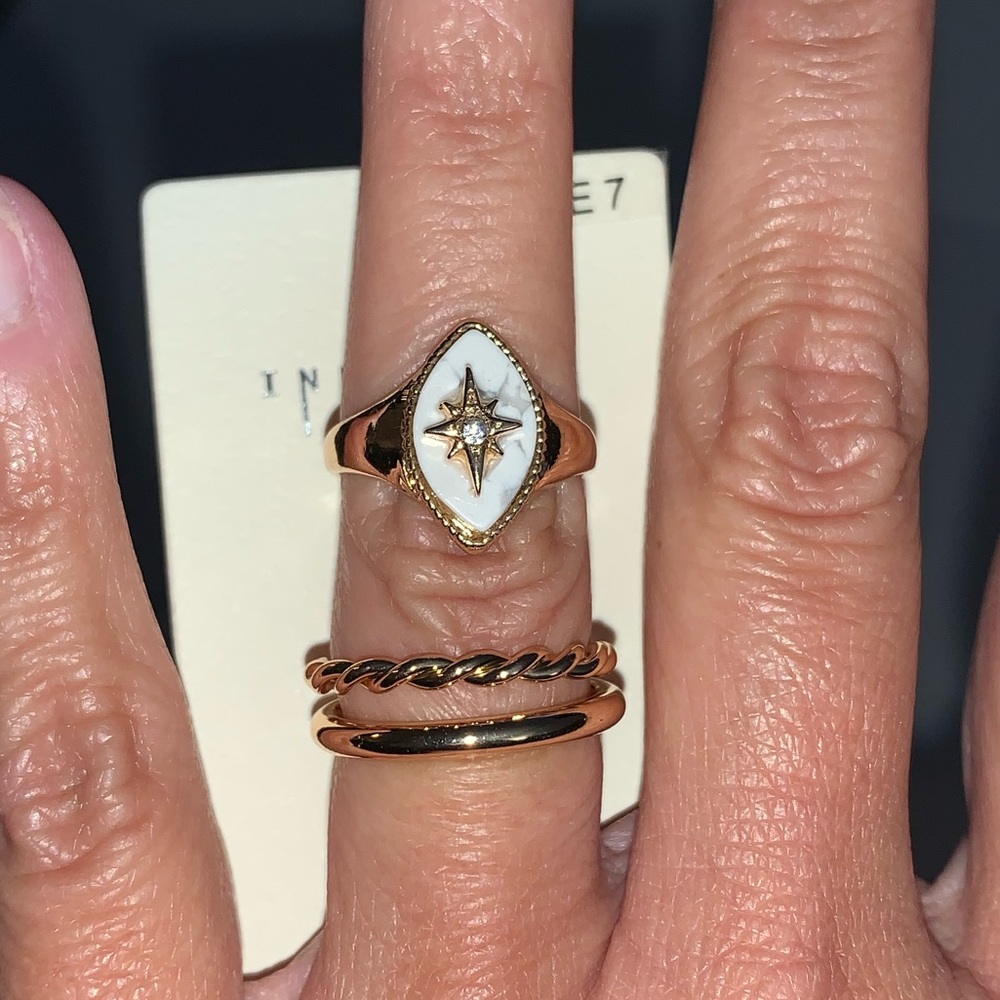 🤍 Howlite Stone Ring Set - size 7